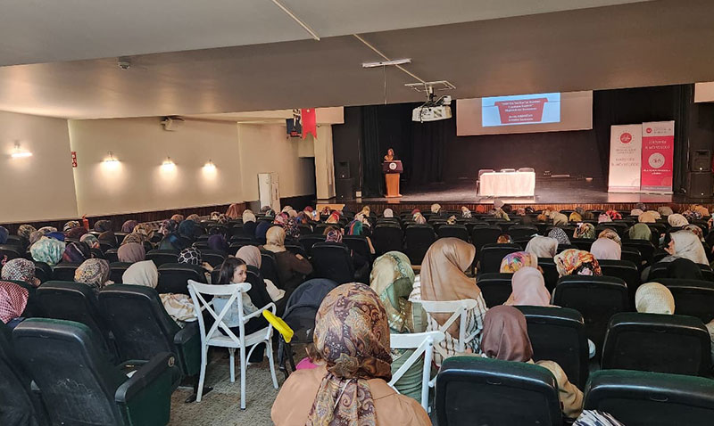 Eskiehir’de Yaz Kur’an Kurslar ncesi Personele Hizmet i Eitim Semineri