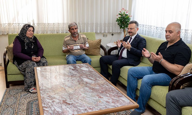 Vali Aksoy’dan ehit Piyade Binba evket Tombul’un Ailesine Bayram Ziyareti