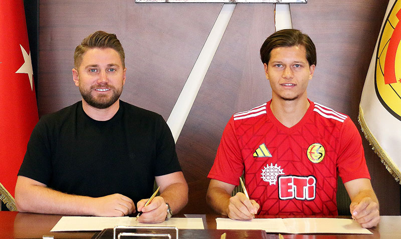 Eskiehirspor’a Orta Saha Takviyesi: Tayfun Tatl Siyah-Krmzl Oldu!