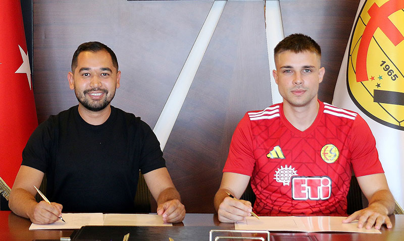 Eskiehirspor’a Gen Golc Takviyesi: Batuhan Dorukran Siyah-Krmzl Oldu!