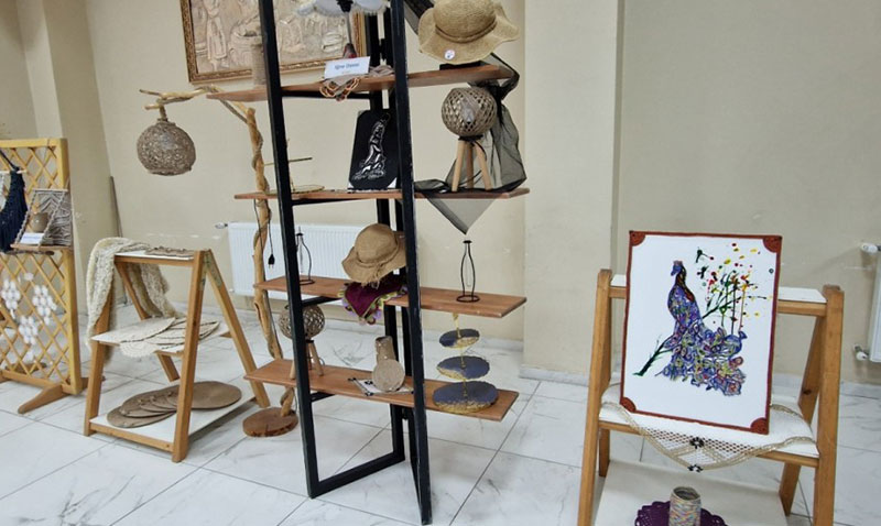 ESMEK le Sergileri "Yansmalar" ile Sona Erdi: Krsalda Sanat ve retim leni!