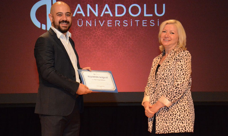 Anadolu niversitesi’nde KVKK Farkndalk Eitimi: Veri Gvenliine Dikkat ekildi!