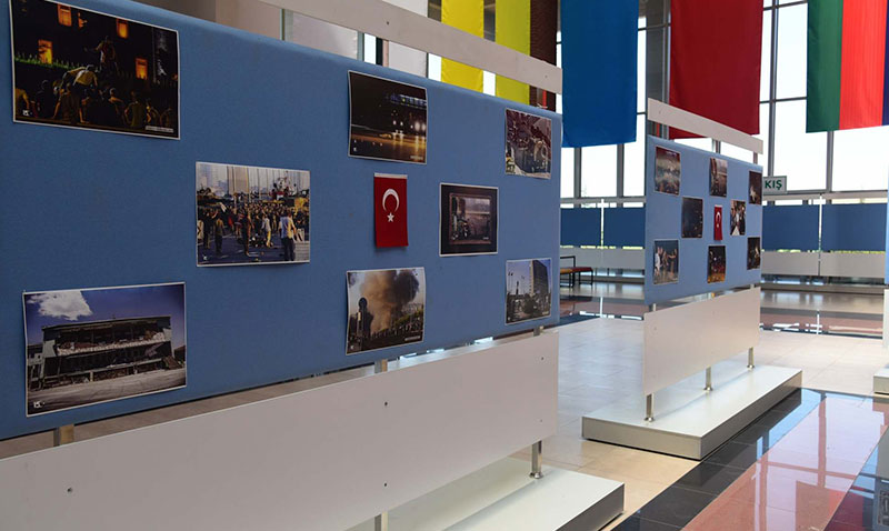 Anadolu niversitesinden 15 Temmuz Demokrasi ve Milli Birlik Gn fotoraf sergisi