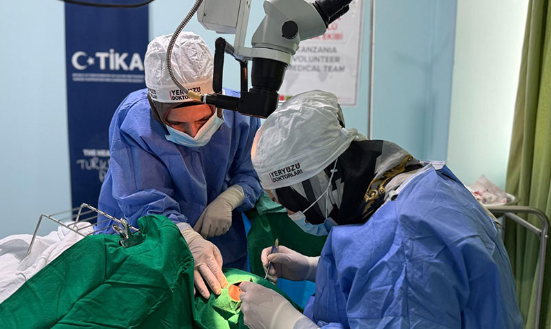 Trk Doktorlar Tanzanya’da ifa Datt: Binlerce Hastaya Umut Oldular