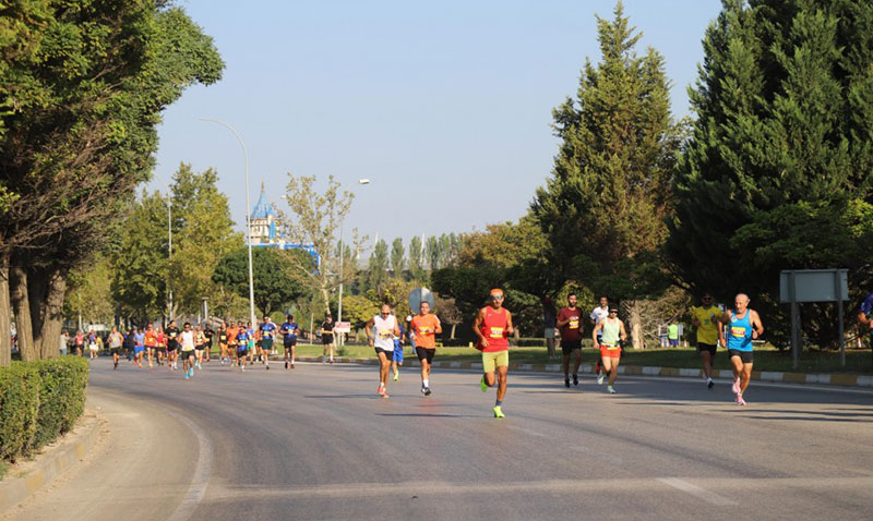 ETİ Lifalif 6. Uluslararası Eskişehir Yarı Maratonu Nedeniyle Bazı Yollar Trafiğe Kapatılacak