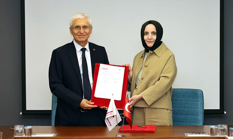 Eskişehir Teknik Üniversitesi ile KADEM Arasında İş Birliği Protokolü İmzalandı