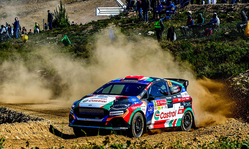 Ali Trkkan ve Castrol Ford Team Trkiye, Finlandiya Rallisi’nde Zirveye Gz Krpyor!