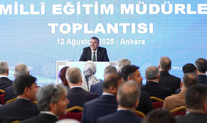 Bakan Tekin, 81 İl Millî Eğitim Müdürüyle Buluştu