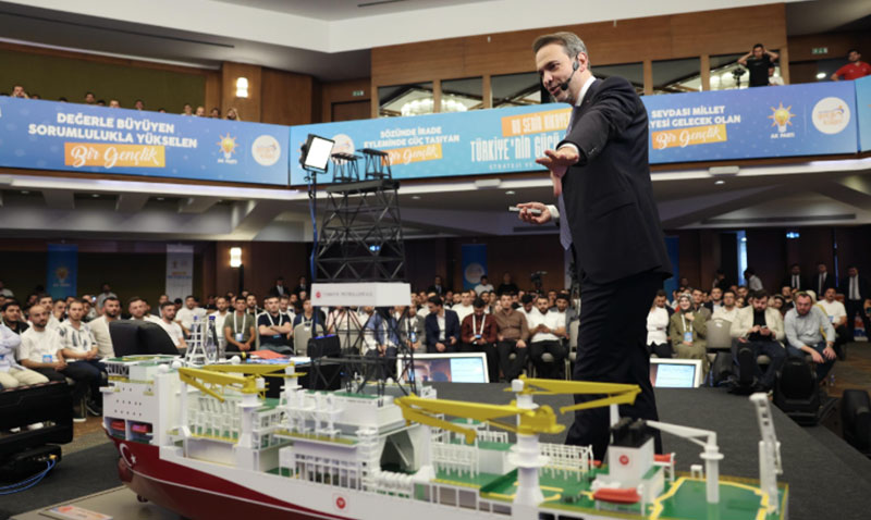 Bakan Bayraktar: "Sondaj Operasyonları Artarak Devam Edecek"