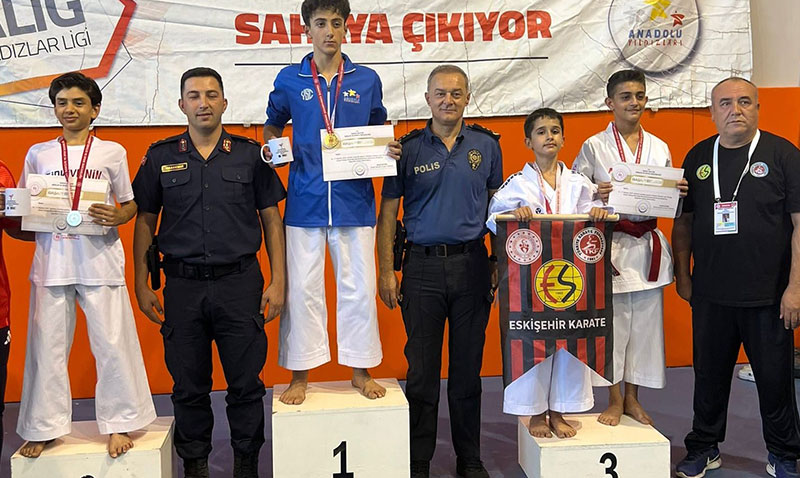 Eskişehirli Yusuf Berat Yılmaz, Türkiye Üçüncüsü Oldu