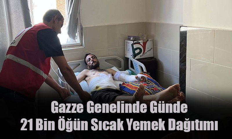 Türk Kızılay’dan Gazze’deki El Kudüs Hastanesi’ne Sıcak Yemek Yardımı