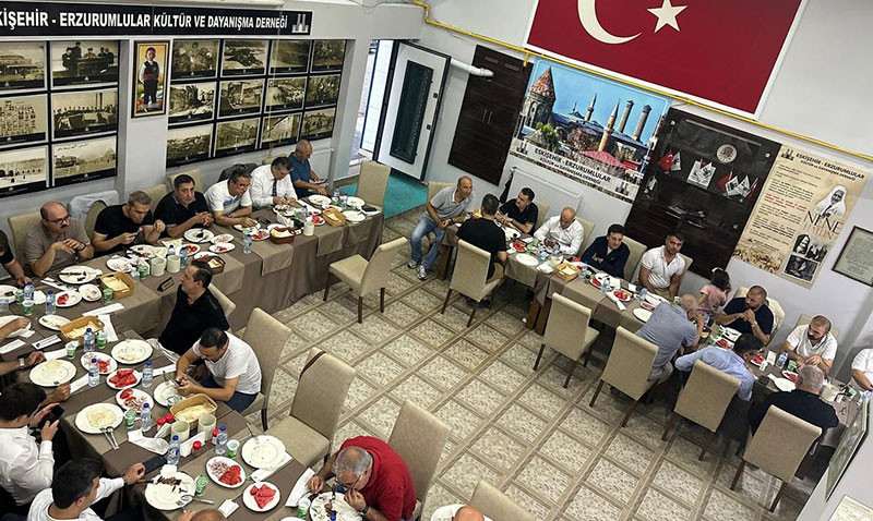 Eskişehir Erzurumlular Derneği, Devlet Protokolüyle Bir Araya Geldi
