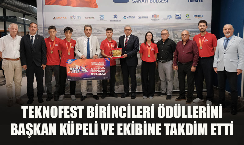 TEKNOFEST Birincileri Ödüllerini Eskişehir OSB Yönetimine Takdim Etti