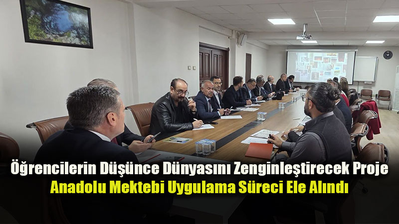 Anadolu Mektebi Yazar Okumalar� Program� Okullarda Yayg�nla�t�r�l�yor