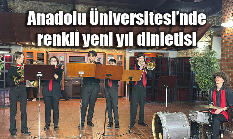 Kamp�ste Sanat Dolu Ba�lang��: Konservatuvar ��rencilerinden Yeni Y�l Dinletisi
